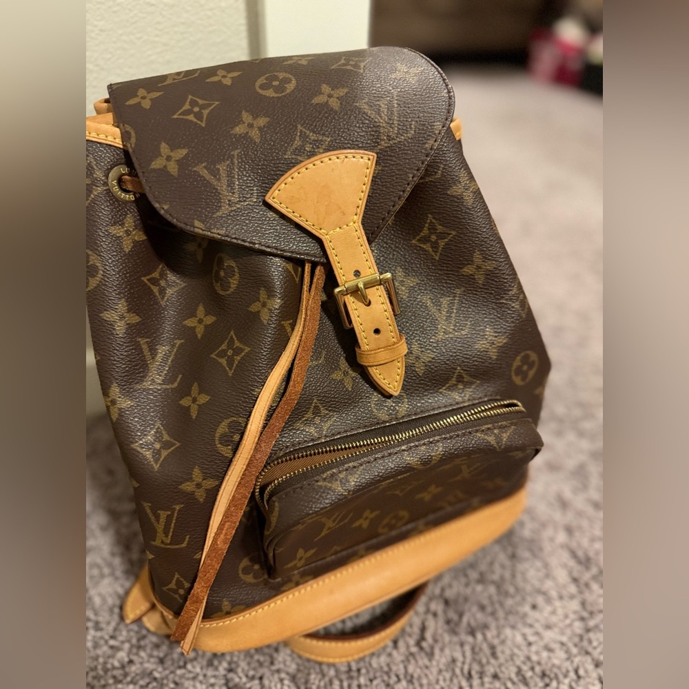 Louis Vuitton Montsouri Backpack